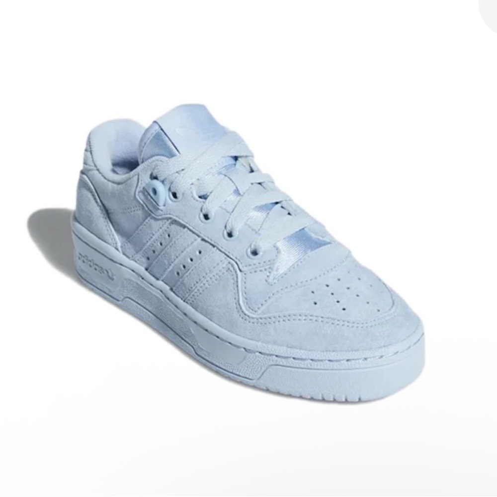 Adidas mens Sky Blue Sneakers